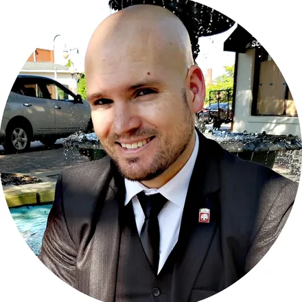 Kristian R. Pfeffer, Trust & Wealth Management
